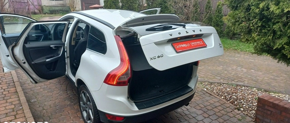 Volvo XC 60 cena 50900 przebieg: 246000, rok produkcji 2013 z Piaski małe 781